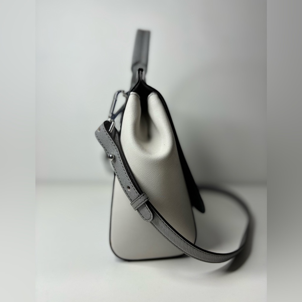 Brooks Brothers Italian Leather 2 way Bag - Picture 9 of 11